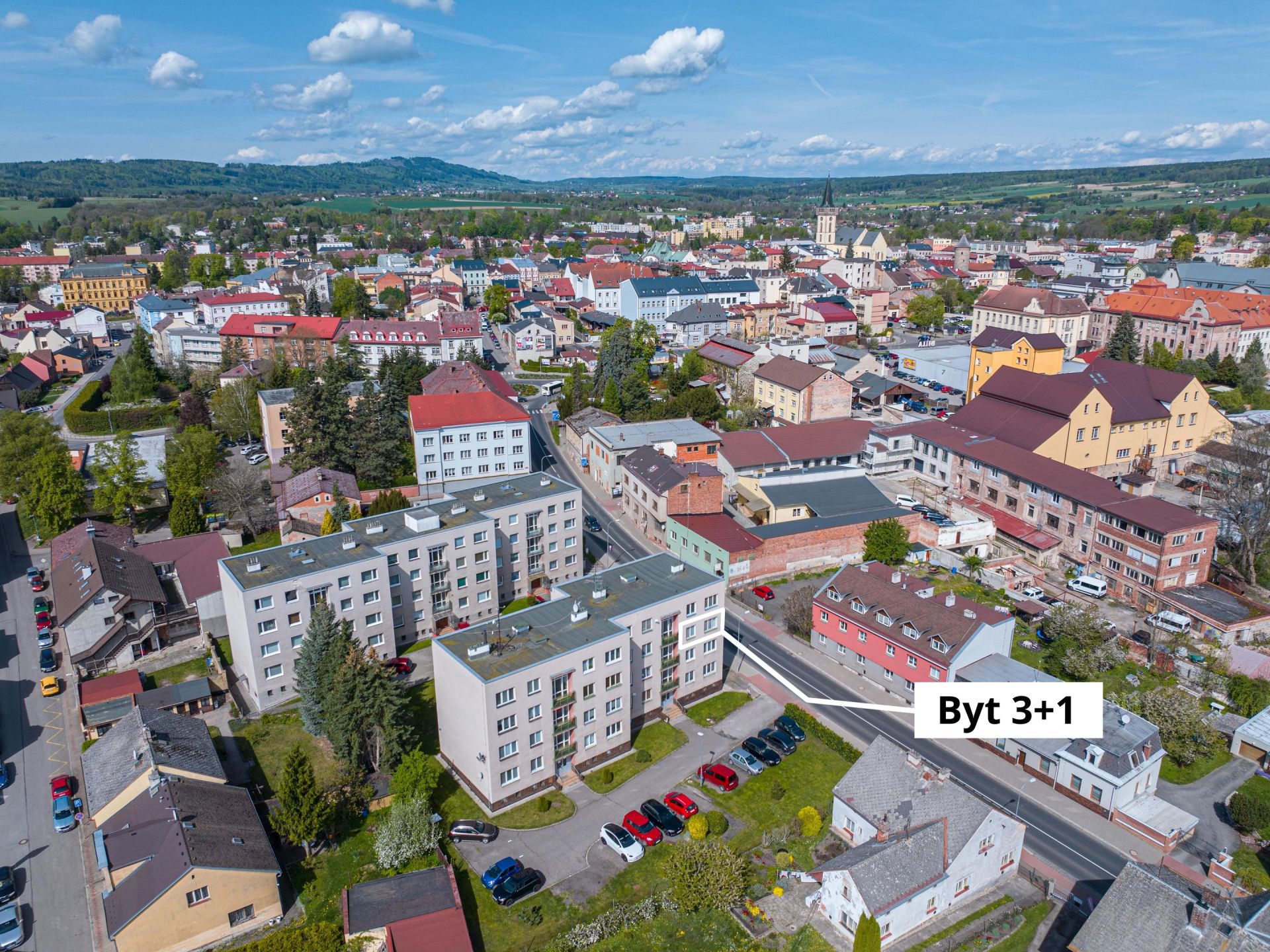 Prodej bytu 3+1 ve Dvoře Králové nad Labem, Rezervováno