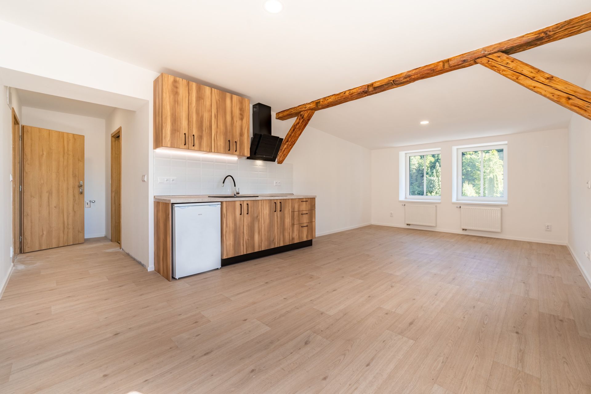 Pronájem bytu 1+kk (36,7 m²) v Trutnově, ul. Horská - HSM
