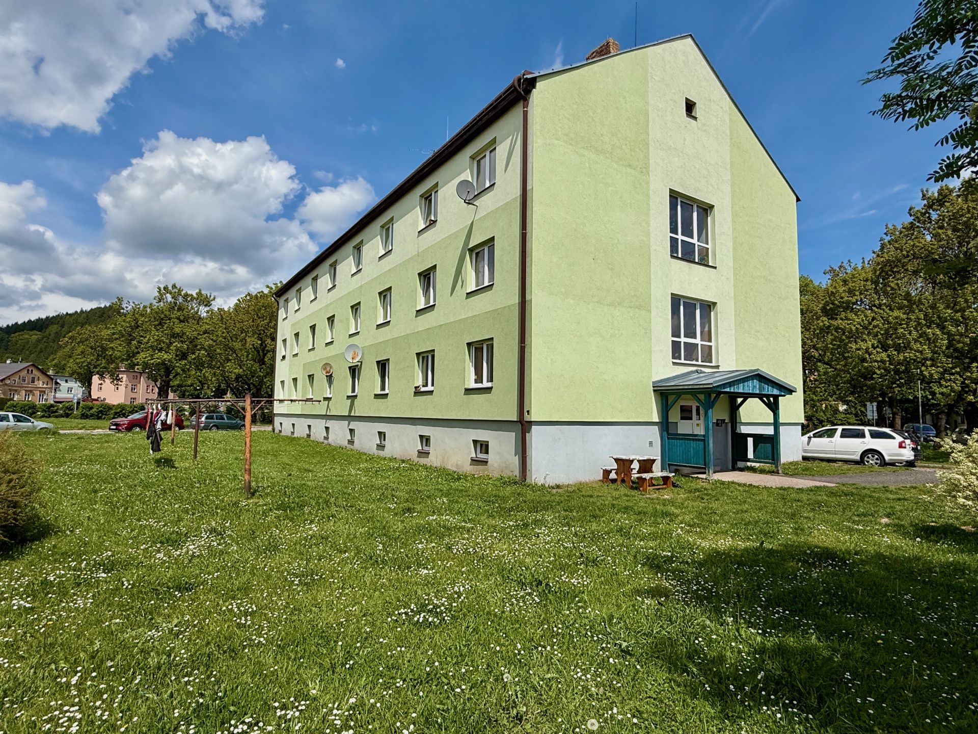 Pronájem bytu 1+1 v Trutnově, ul. U Hřiště - Horní Staré Město, Rezervováno