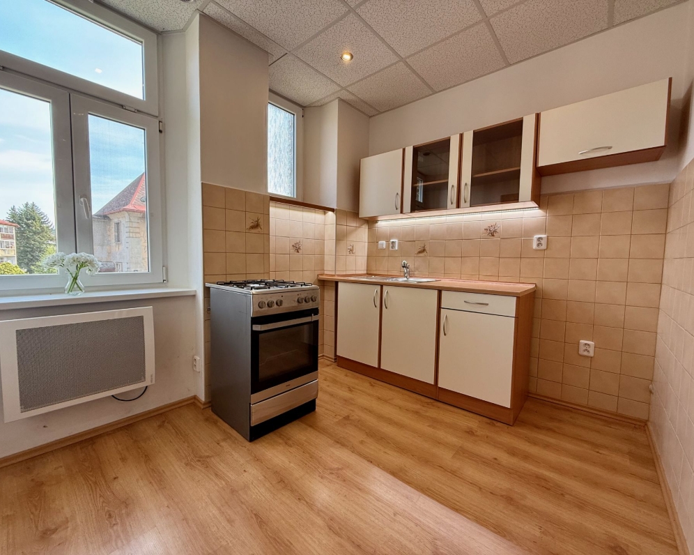 Pronájem bytu 2+kk v Trutnově, ul. Žižkova, Pronajato