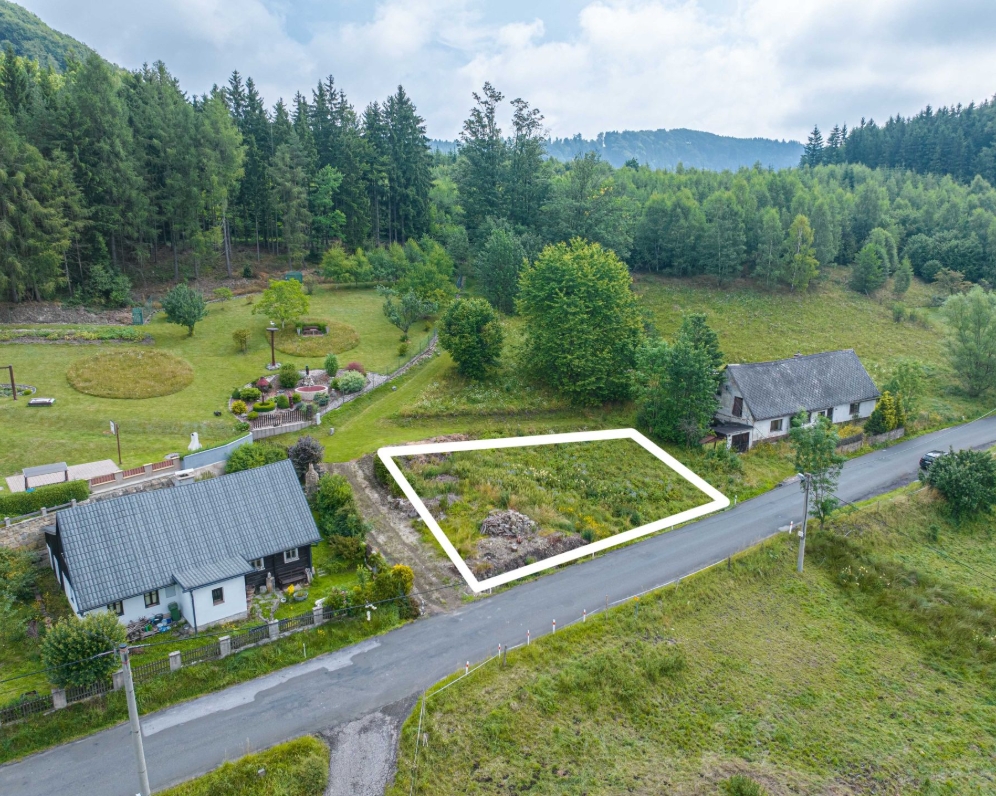Prodej stavebního pozemku v Janovicích u Trutnova, Prodáno