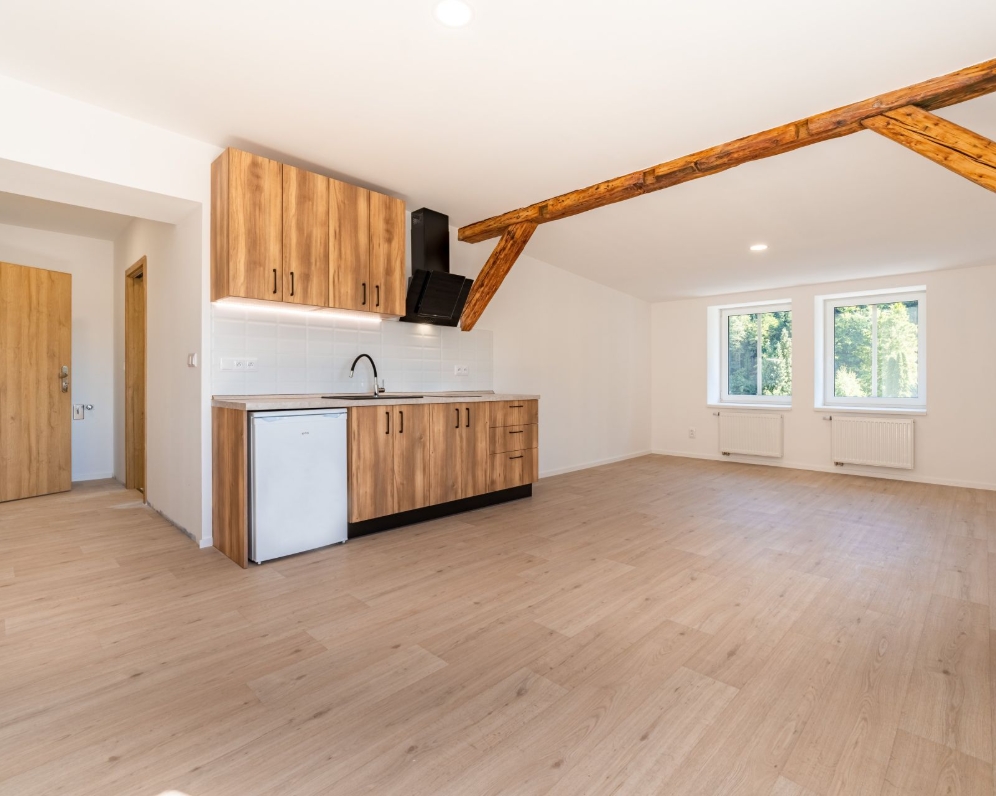 Pronájem bytu 1+kk (36,7 m²) v Trutnově, ul. Horská - HSM, Pronajato