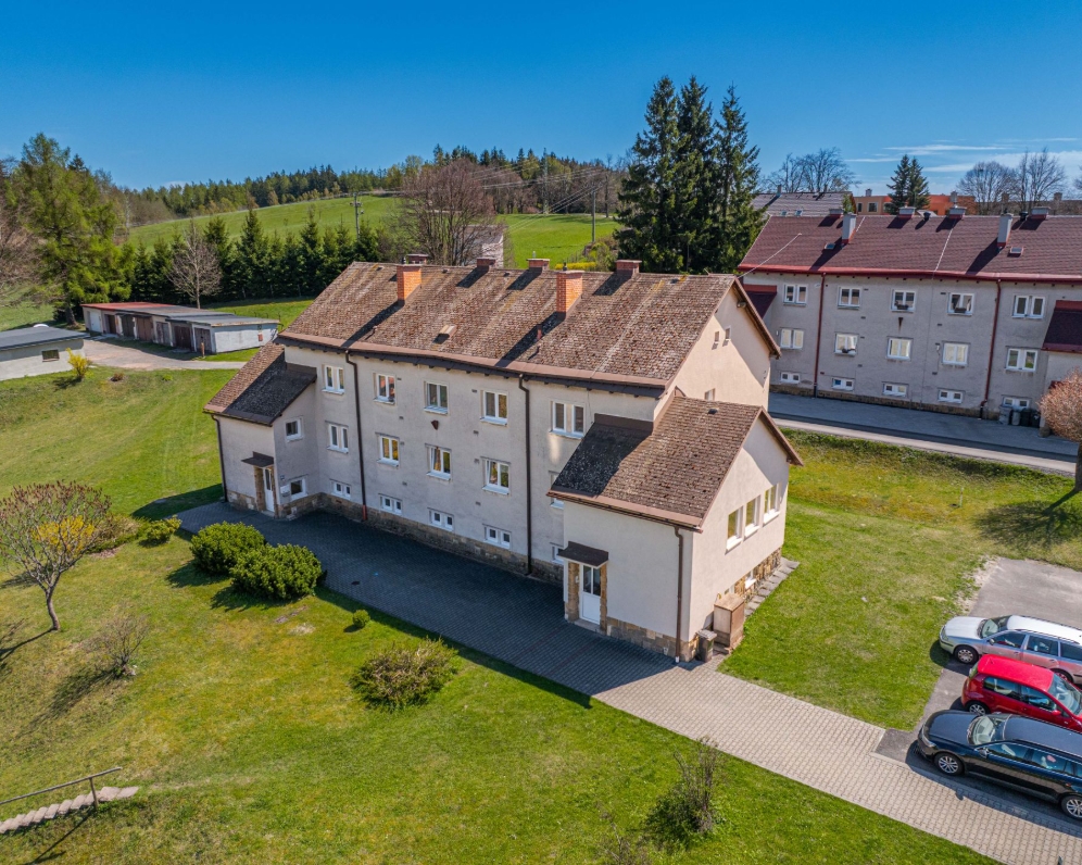 Prodej bytu 3+1 v Žacléři, ul. Mírová, Prodáno